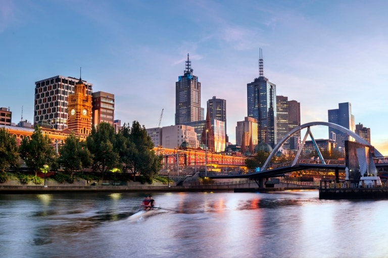 Skyline di Melbourne da Southbank, Melbourne, Victoria © Robyn Mackenzie