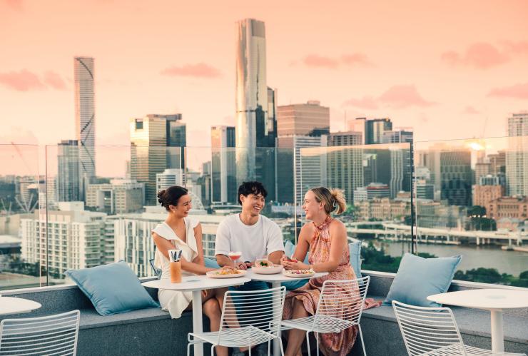 Lina Rooftop, South Brisbane, Queensland © Tourism and Events Queensland