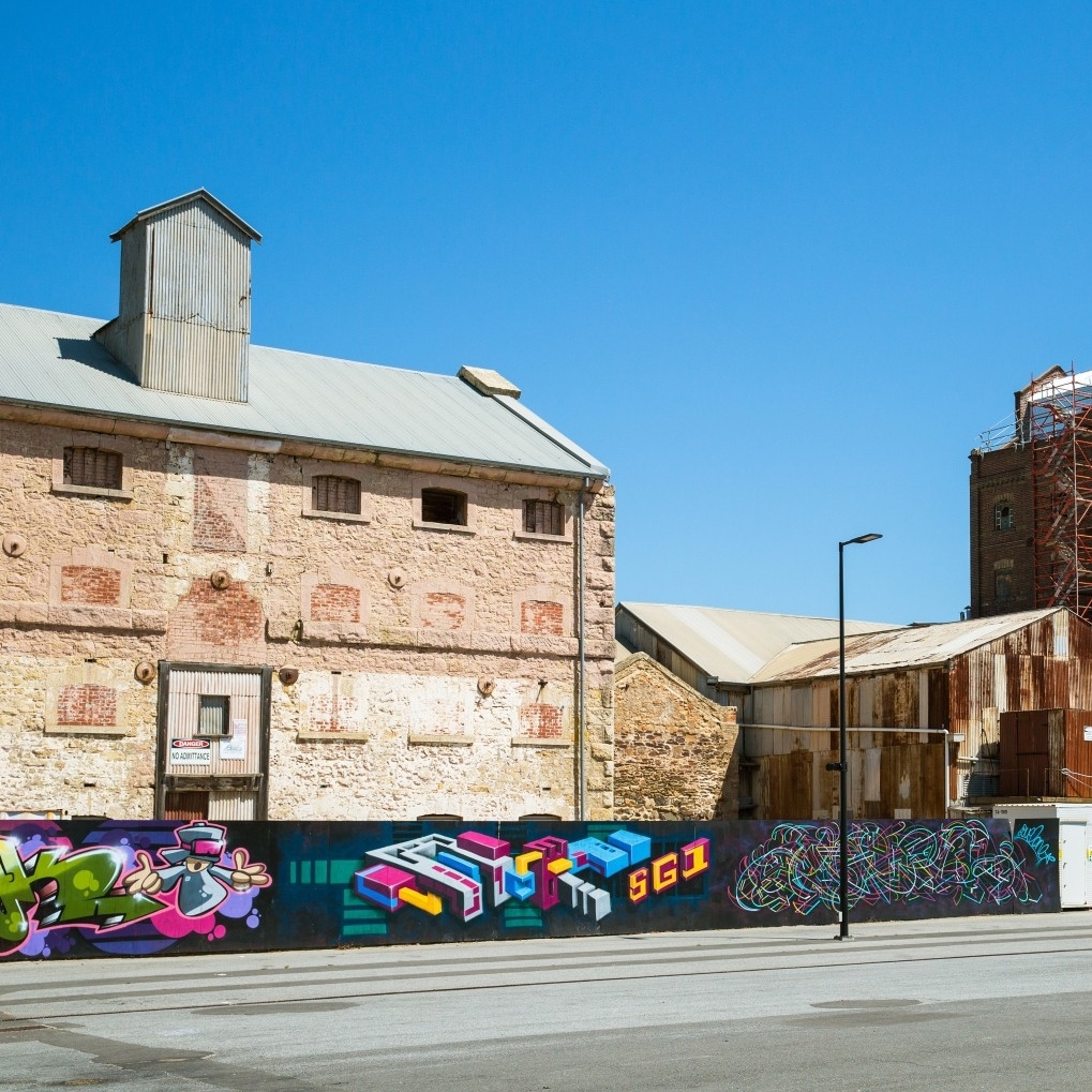 Seni jalanan di Port Adelaide © Josie Withers/South Australian Tourism Commission