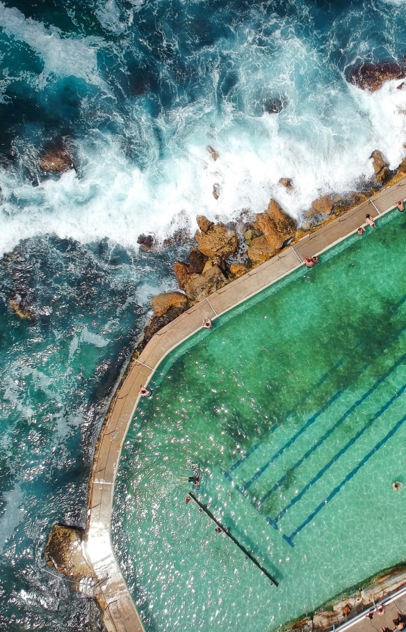 新南威爾士悉尼布朗特海灘的布朗特浴場©Ashlea Wheeler