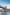 參加昆士蘭州布里斯本Riverlife體驗的一男一女沿布里斯本河划獨木舟，背景是霍華德史密斯碼頭（Howard Smith Wharves）©昆士蘭旅遊及活動推廣局