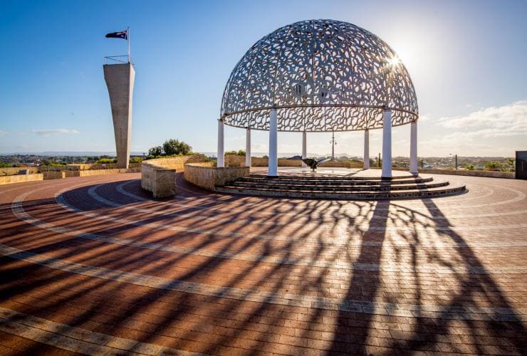 西澳州珊瑚海岸傑拉爾頓的澳洲皇家海軍悉尼紀念館©西澳州旅遊局