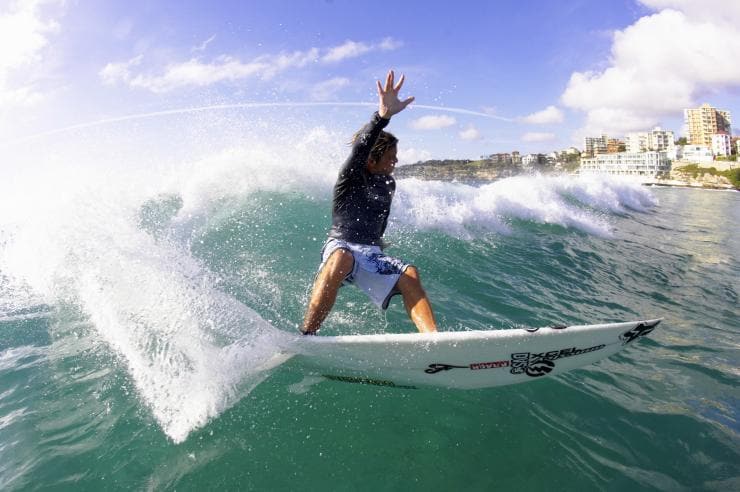 Let's Go Surfing Surf School, Bondi Beach, Sydney, NSW © Tourism Australia