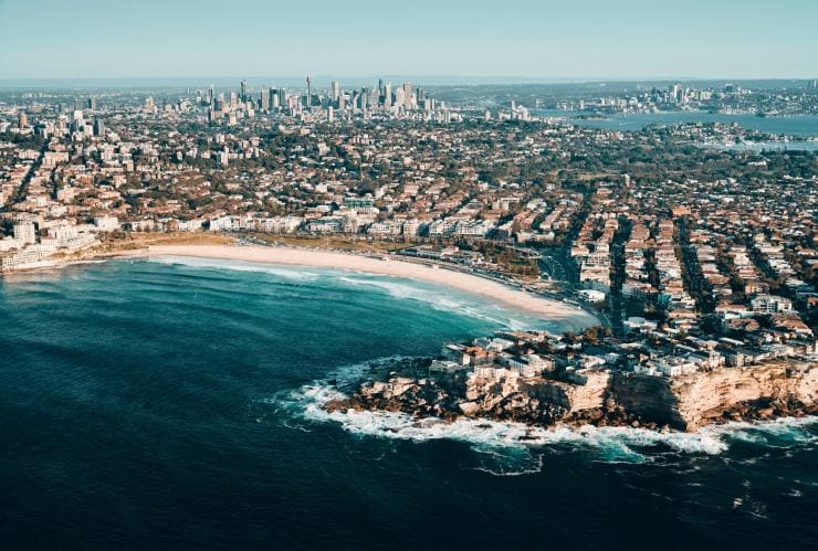 Bondi Beach, Sydney, New South Wales © Destination NSW