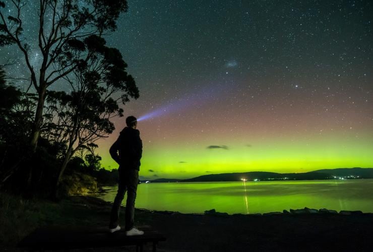 Aurora australe, vicino a Howden, Tasmania © Simon Kruit