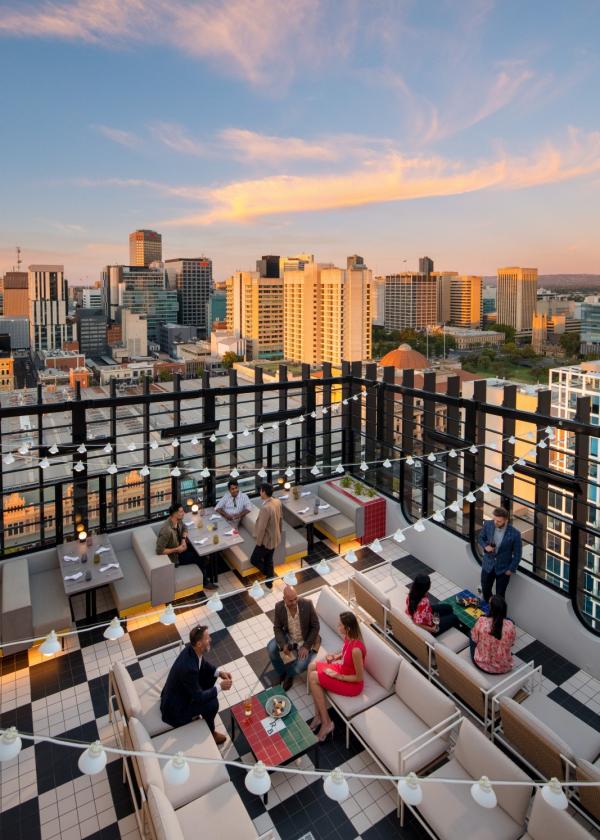 Merrymaker Rooftop Bar, Adelaide, Südaustralien © Hotel Indigo Adelaide