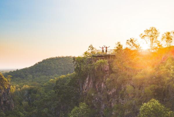 Aussichtspunkt bei den Tolmer Falls, Litchfield National Park, Northern Territory © Tourism NT, Jackson Grove