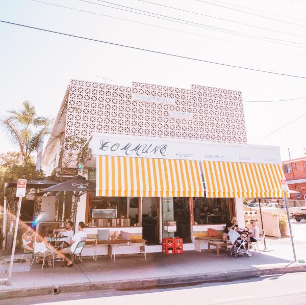 Commune Cafe, Burleigh Heads, Queensland © Tourism and Events Queensland