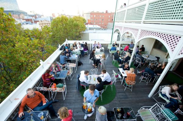 Rooftop-Bar Madame Brussels, Melbourne, Victoria © Visit Victoria