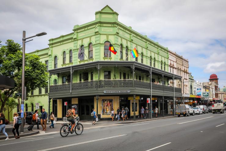 Newtown Hotel, Newtown, Sydney New South Wales © City of Sydney, Katherine Griffiths