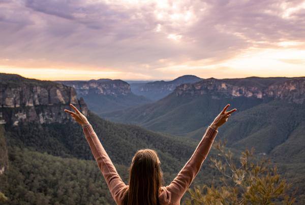 Govetts Leap Lookout, Katoomba, NSW © Rob Mulally