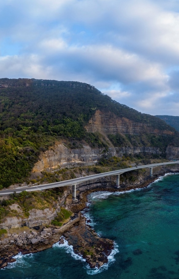 Sea Cliff Bridge, Clifton, New South Wales © Destination NSW