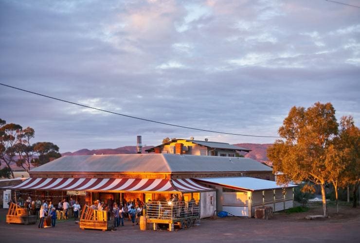 Prairie Hotel, Parachilna, SA © South Australian Tourism Commission