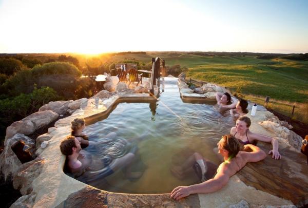 Group in the Hill Top pool at Peninsula Hot Springs in Mornington Peninsula © Peninsula Hot Springs