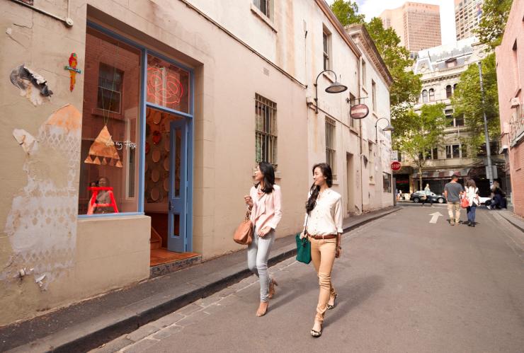 Shopping on Flinders Lane, Melbourne, Victoria © Visit Victoria