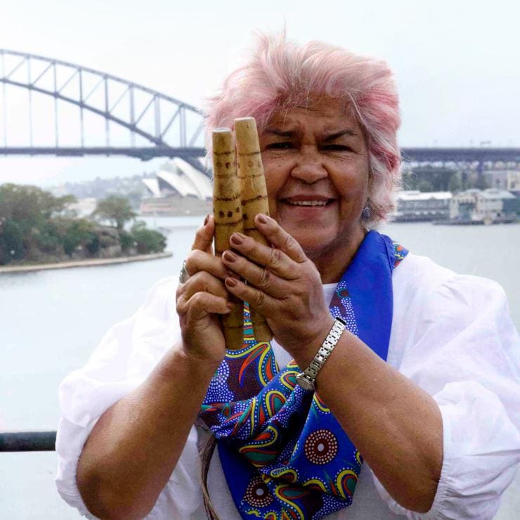 Elder Margret Campbell in Sydney © Tourism Australia