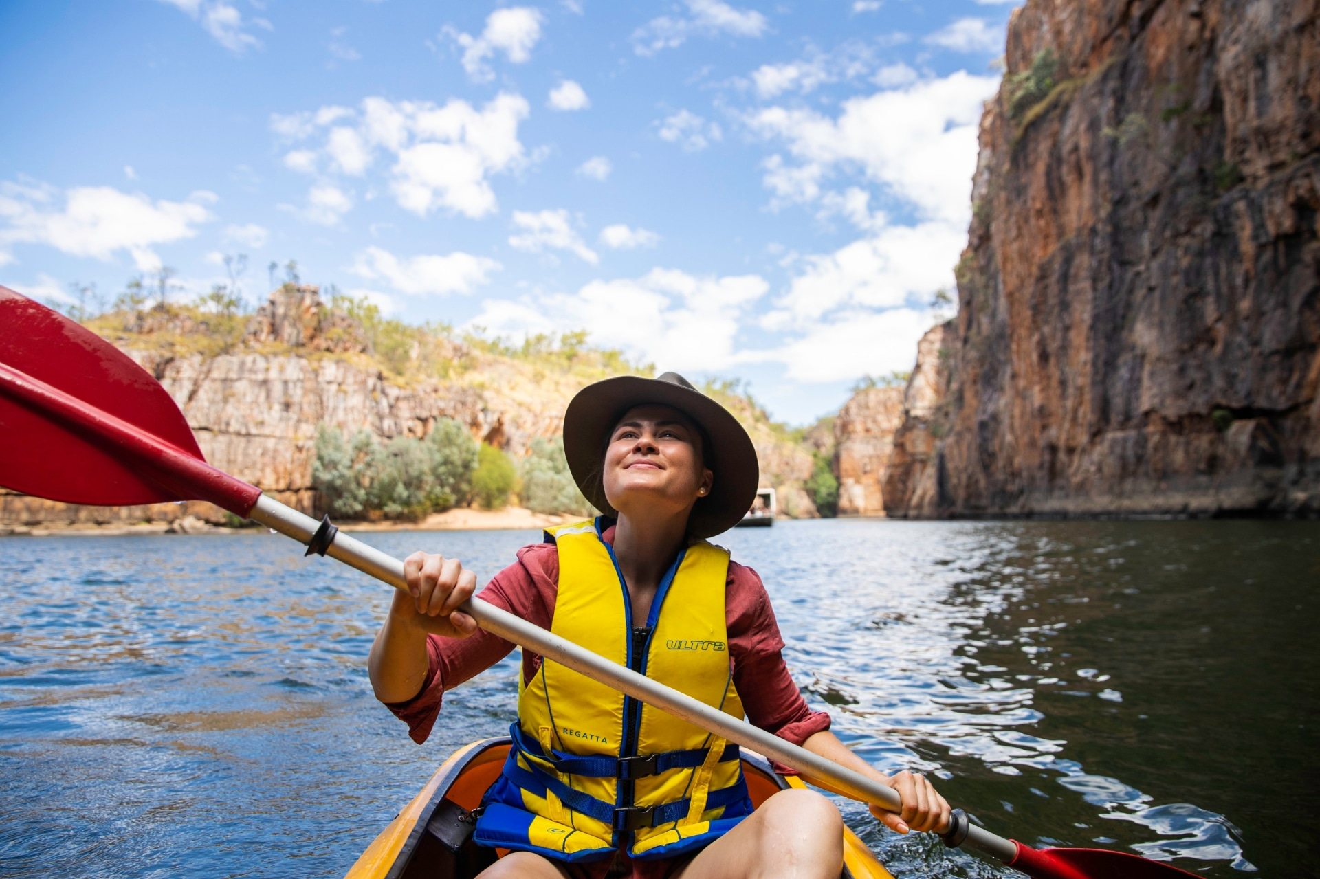 Canoeing, Nitmiluk, Northern Territory © Tourism NT/Helen Orr