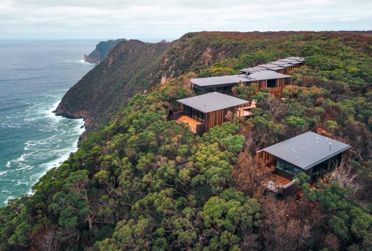 Cape Pillar Lodge, Three Capes Signature Walk, Port Arthur, TAS © Luke Tscharke