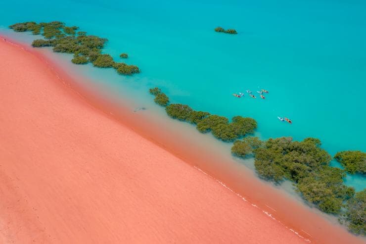 Roebuck Bay, Broome, WA © Tourism Australia