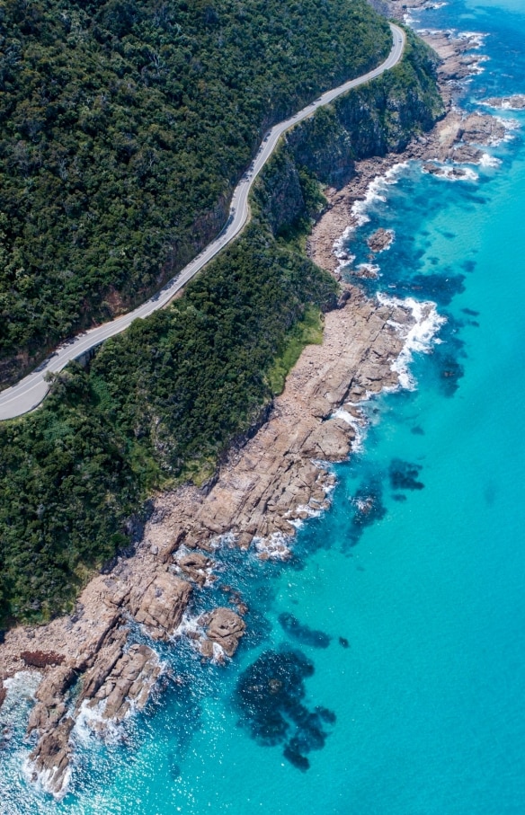 Great Ocean Road, VIC © Tourism Australia