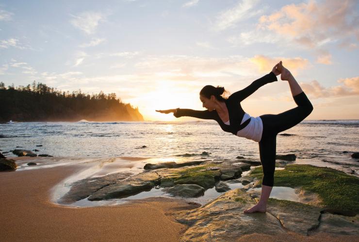 Yoga at the Beach, Norfolk Island © Norfolk Island Tourism