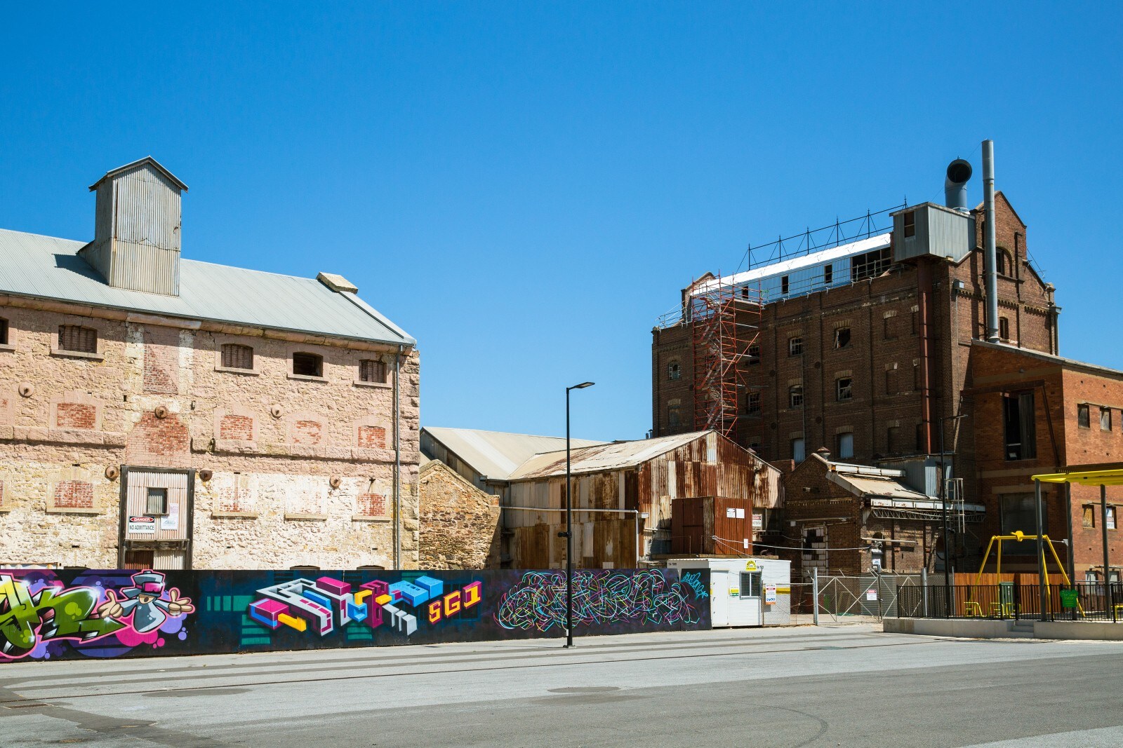 Street art in Port Adelaide © Josie Withers/South Australian Tourism Commission