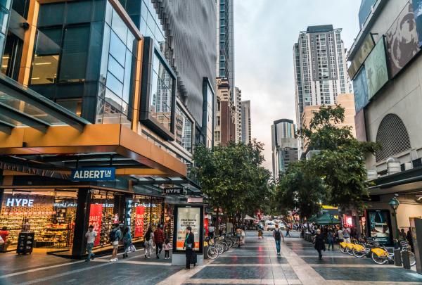 Queen Street Mall, Brisbane, Queensland © Visit Brisbane