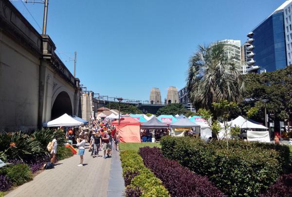 Market stalls at Kirribilli Markets in Sydney © Kirribilli Markets