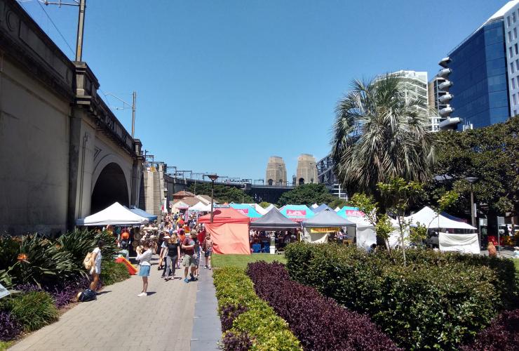 Market stalls at Kirribilli Markets in Sydney © Kirribilli Markets