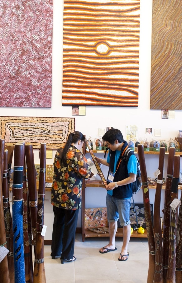 Doongal Aboriginal Art, Cairns, QLD @ Tourism and Events Queensland