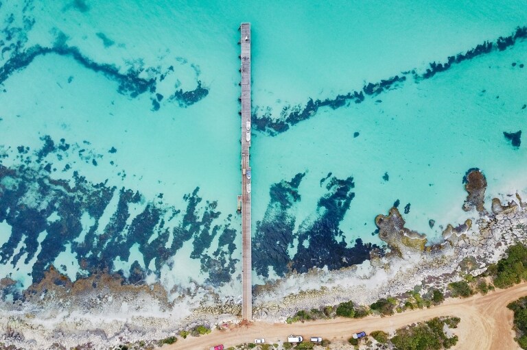 Vivonne Bay, Kangaroo Island, SA © Tourism Australia