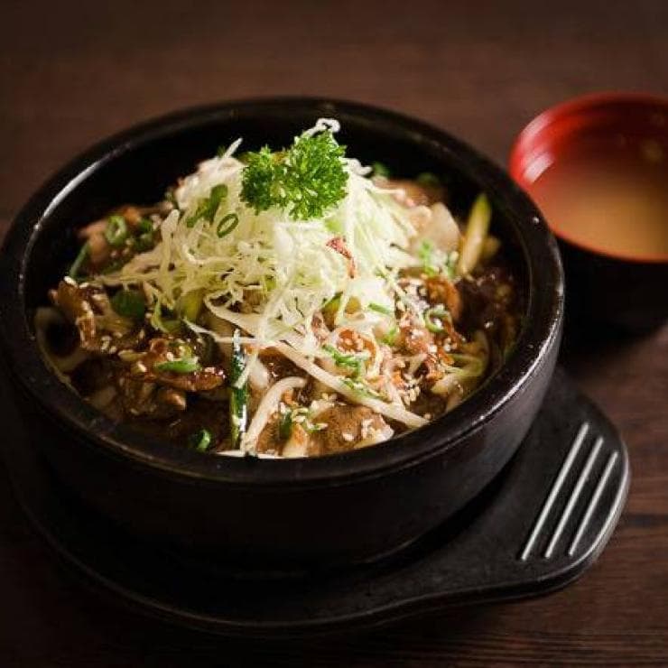 Corea Corea, Cairns, QLD © Orchid Plaza