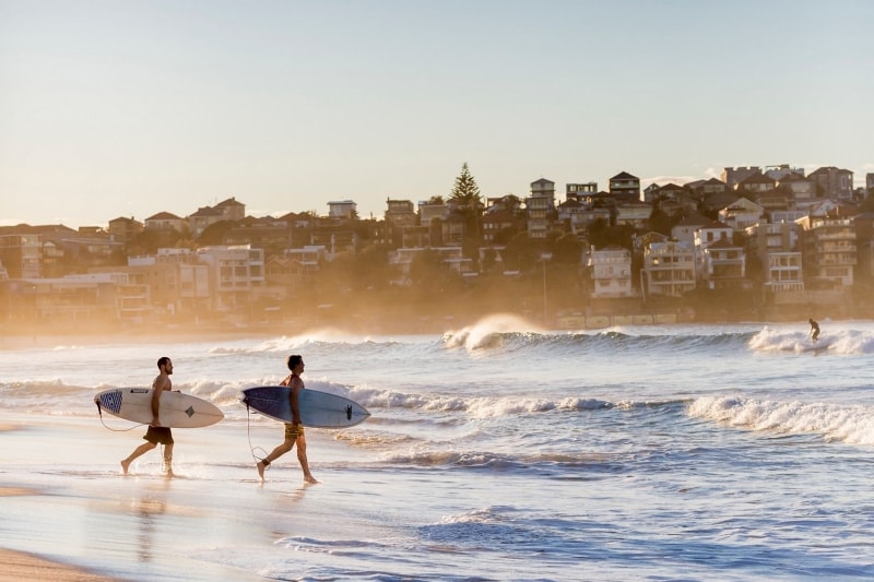 Bondi Beach, Sydney, NSW © Destination NSW