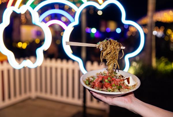 Eat Street Northshore, Brisbane, Queensland © VisitBrisbane