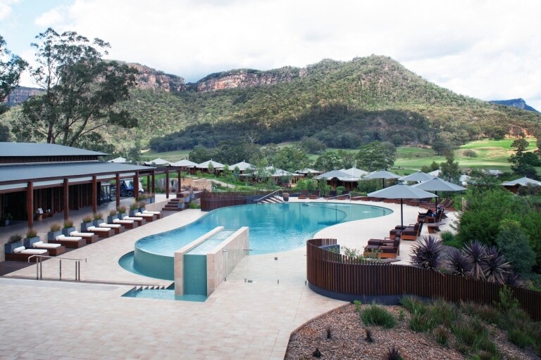 Pool area at Emirates One&Only Wolgan Valley Resort © Luxury Lodges of Australia