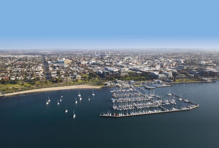 Geelong waterfront, Geelong & The Bellarine, VIC © Tourism Greater Geelong & The Bellarine