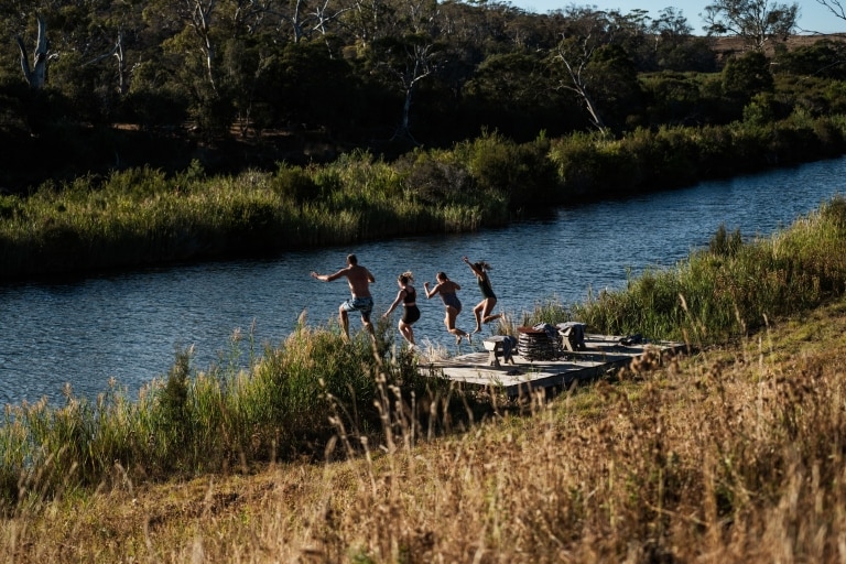 Spring Beach, Orford, TAS © East Coast Regional Tourism Organisation, Lisa Kuilenburg