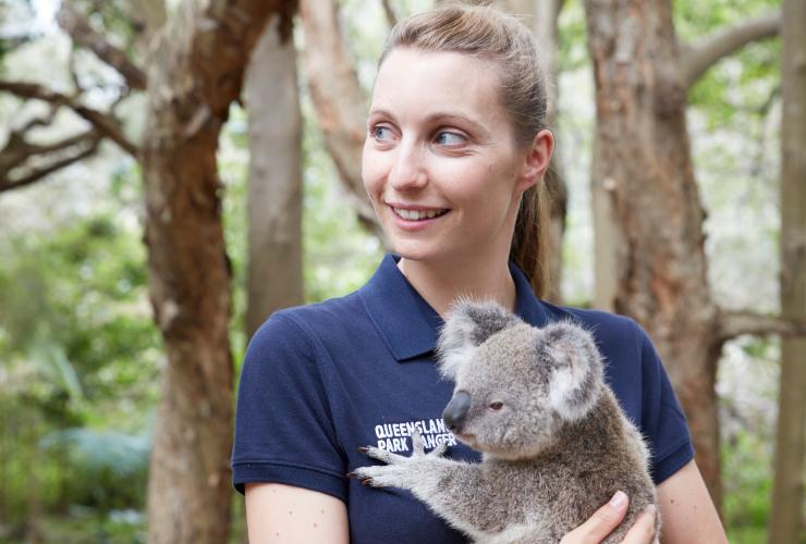 Currumbin Wildlife Sanctuary, Gold Coast, QLD © Tourism Australia