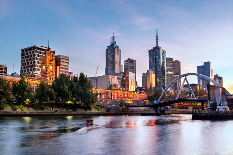 Paysage de Melbourne depuis Southbank, Melbourne, VIC © Robyn Mackenzie