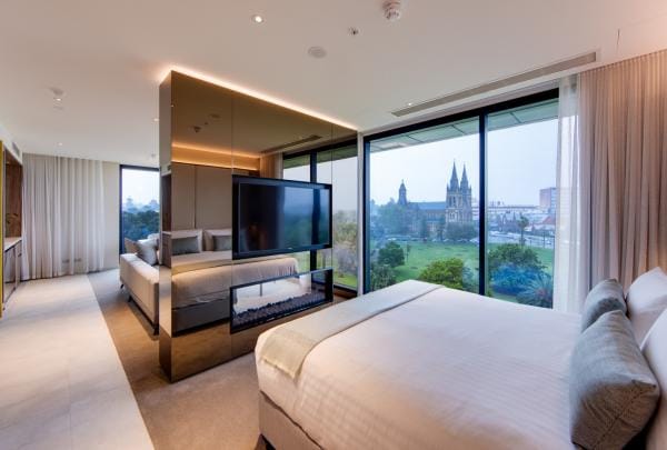 Cathedral Suite de l'Oval Hotel, SA © Oval Hotel