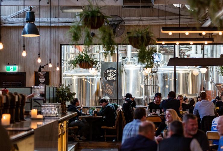 Intérieur de la Stomping Ground Brewery Co. à Collingwood © Stomping Ground Brewery Co. 