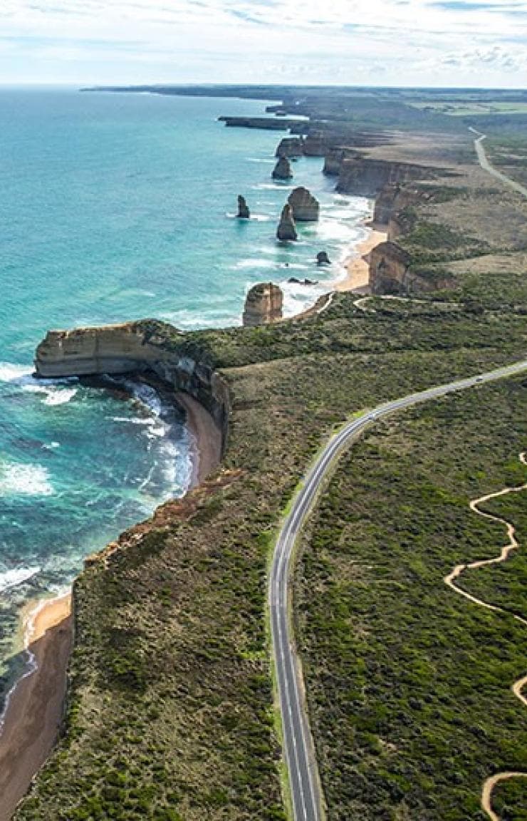Twelve Apostles, Great Ocean Road, VIC © Greg Snell, Tourism Australia