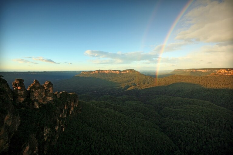 Three Sisters, Grose Valley, Blue Mountains, NSW © Tourism Australia, David Ireland