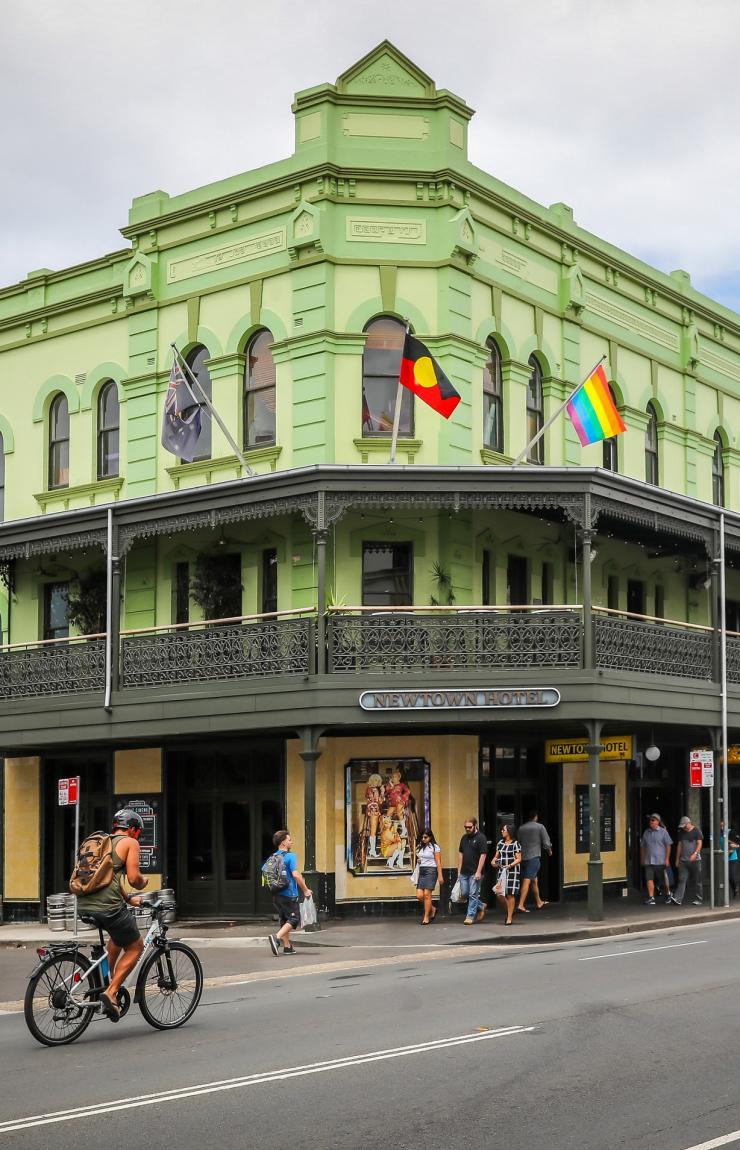 Newtown Hotel, Newtown, Sydney NSW © City of Sydney, Katherine Griffiths