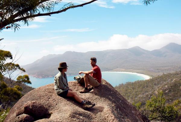 Freycinet Experience Walk, Wineglass Bay, TAS © Freycinet Experience Walk