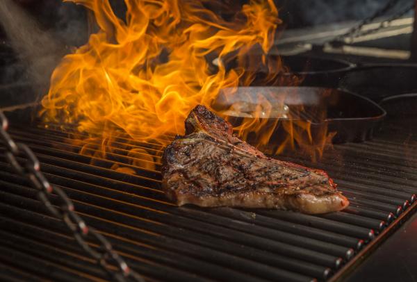 Backyard Meat & Seafood Grill, NightQuarter, Gold Coast, QLD © Backyard Meat & Seafood Grill