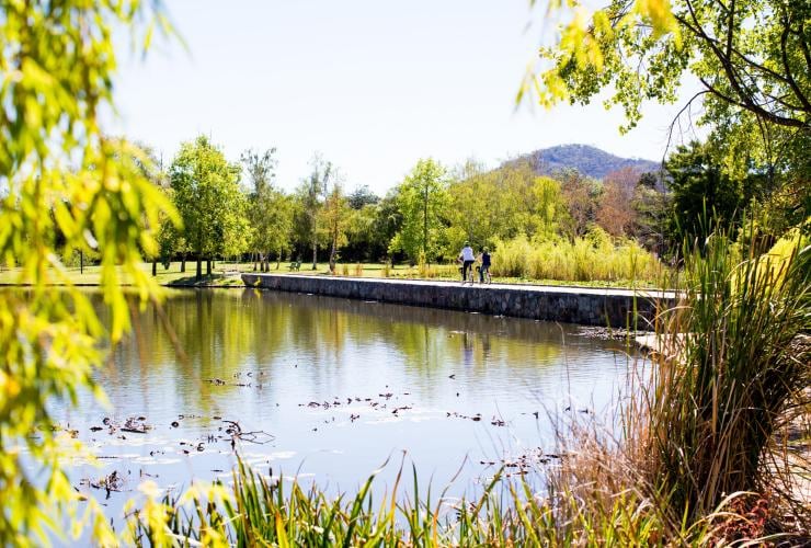Commonwealth Park, NewActon, Canberra, ACT © VisitCanberra