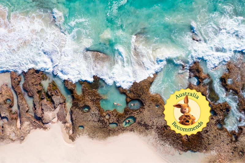 Aerial of the coastline on the Coral Coast © Tourism Australia