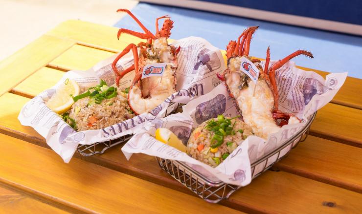 Sepiring hidangan laut di The Lobster Shack di Cervantes © Lobster Shack