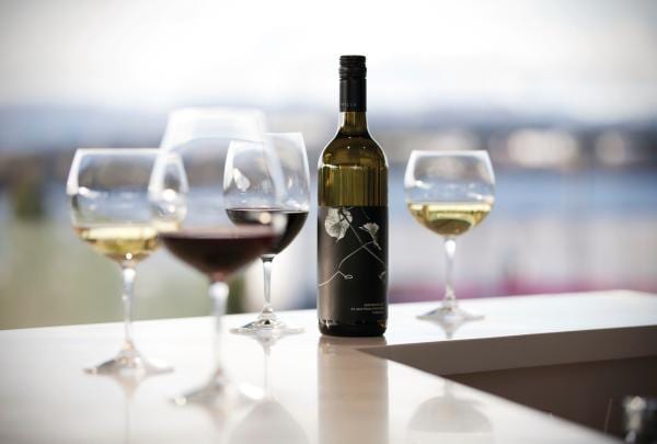 Ruang cicip anggur Moorilla, Mona, Hobart, TAS © Rémi Chauvin, Moorilla Estate